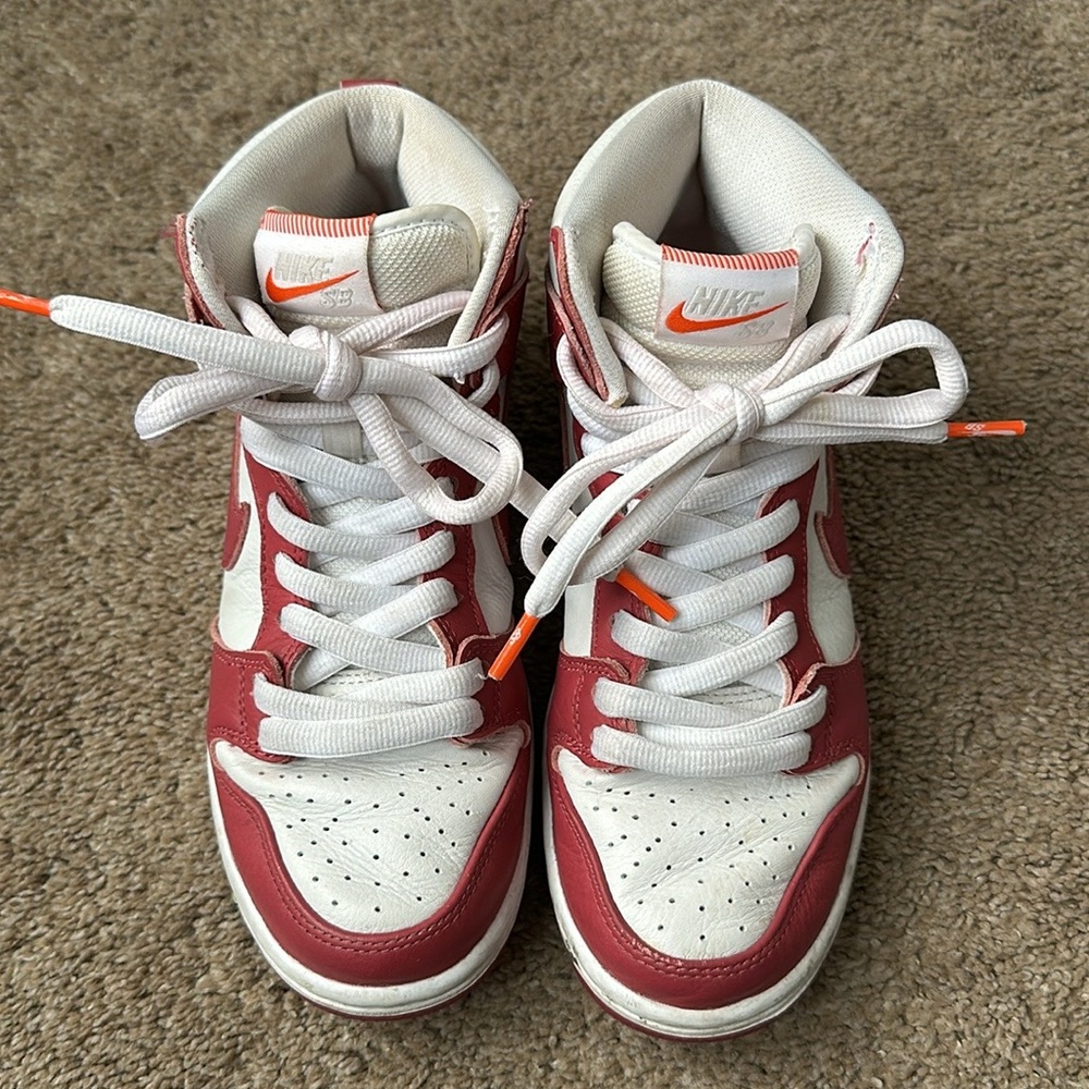 Nike Dunk’s women size 5 - Picture 4 of 6